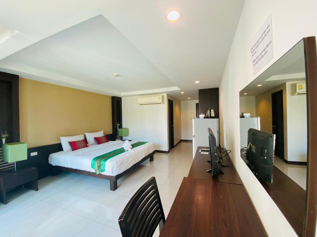 Tycoon Suite By Goad Avadhess Hospitality 1Km Walking Street Pattaya Beach المظهر الخارجي الصورة