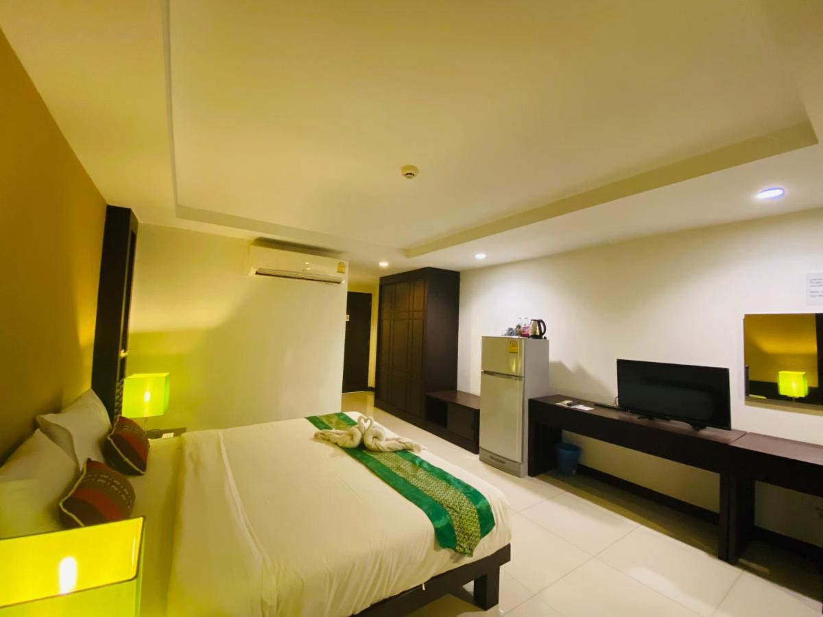 Tycoon Suite By Goad Avadhess Hospitality 1Km Walking Street Pattaya Beach المظهر الخارجي الصورة