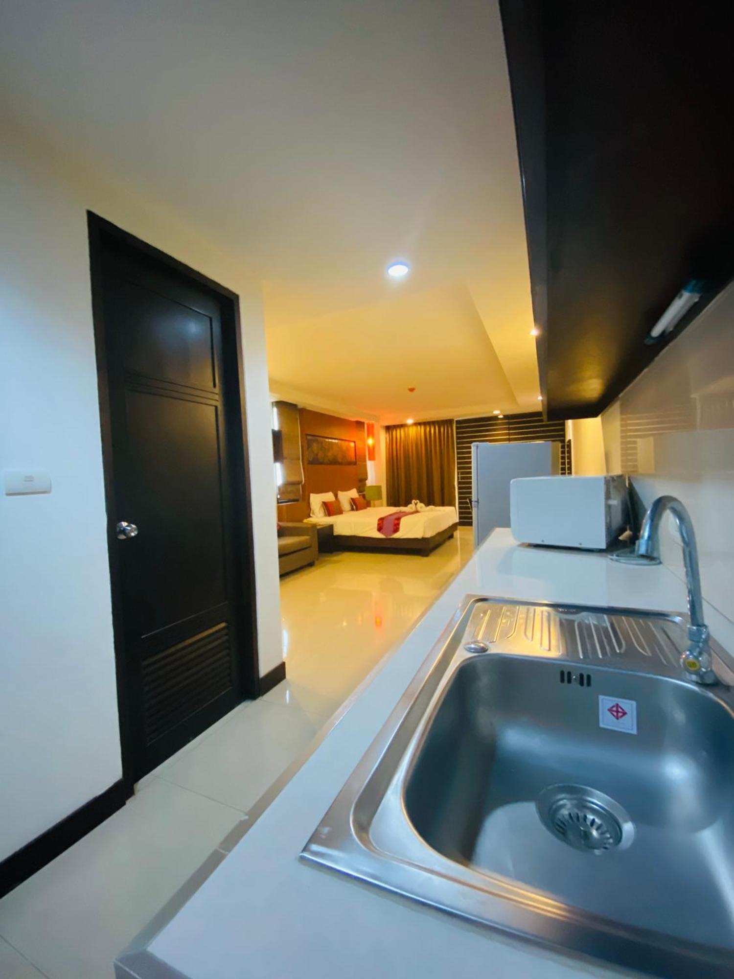 Tycoon Suite By Goad Avadhess Hospitality 1Km Walking Street Pattaya Beach المظهر الخارجي الصورة