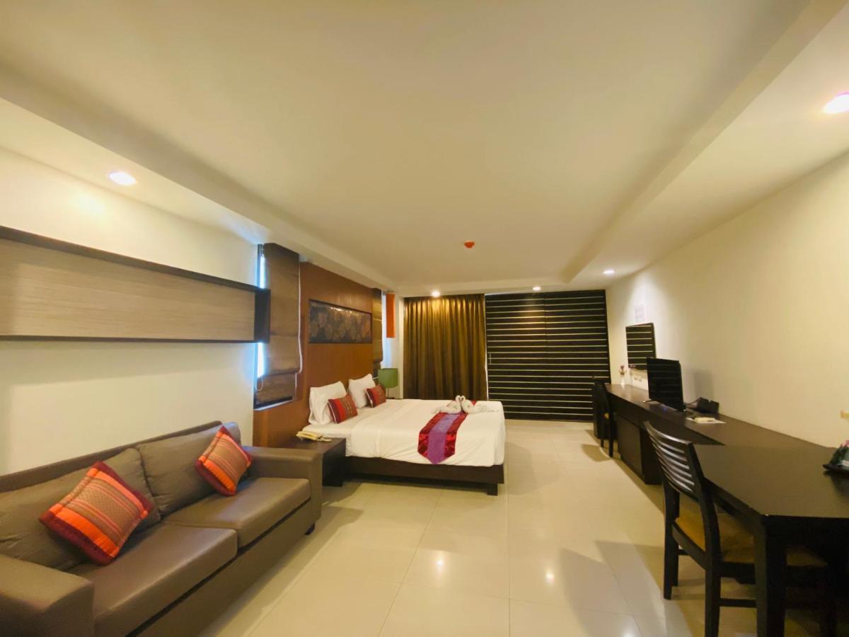 Tycoon Suite By Goad Avadhess Hospitality 1Km Walking Street Pattaya Beach المظهر الخارجي الصورة