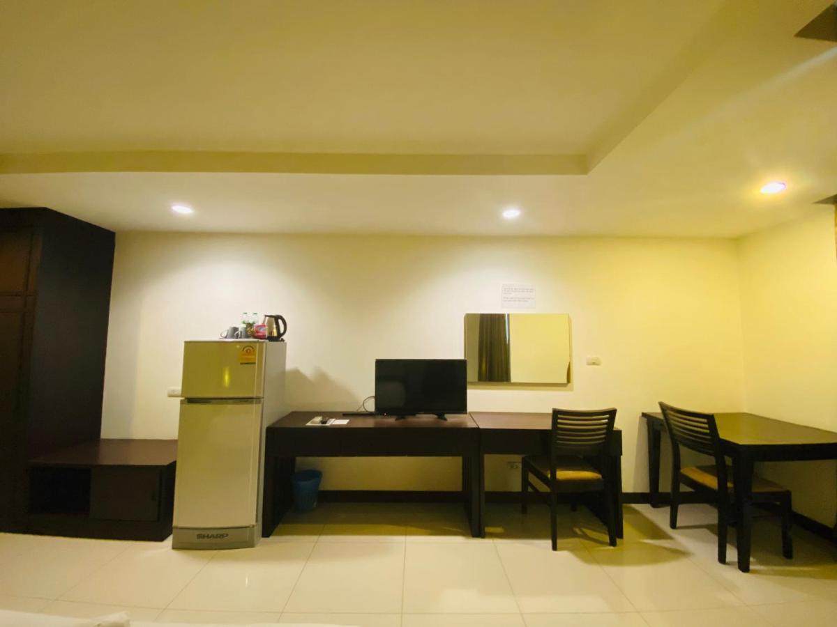 Tycoon Suite By Goad Avadhess Hospitality 1Km Walking Street Pattaya Beach المظهر الخارجي الصورة