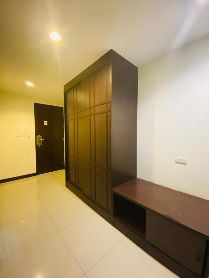 Tycoon Suite By Goad Avadhess Hospitality 1Km Walking Street Pattaya Beach المظهر الخارجي الصورة