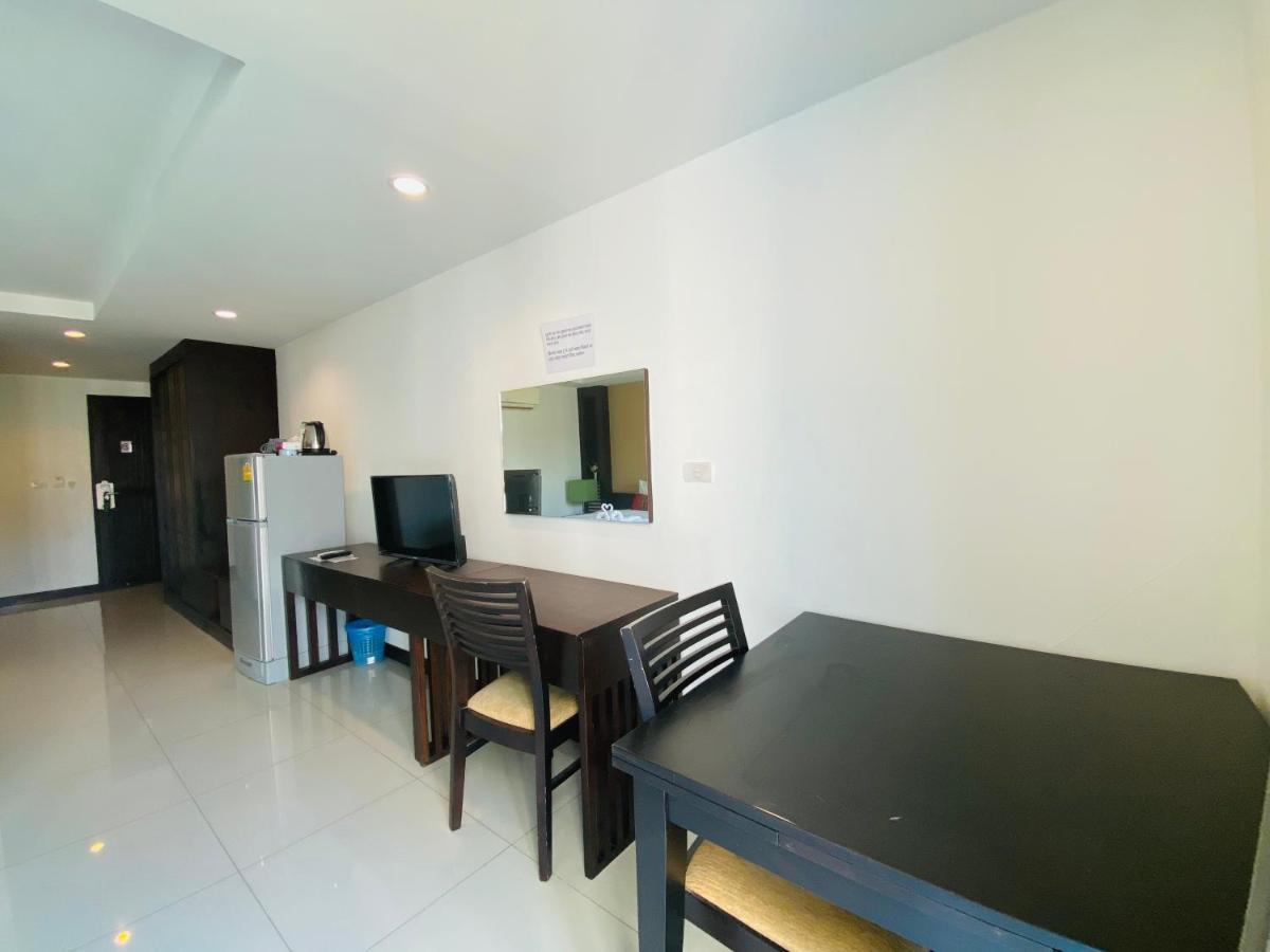 Tycoon Suite By Goad Avadhess Hospitality 1Km Walking Street Pattaya Beach المظهر الخارجي الصورة