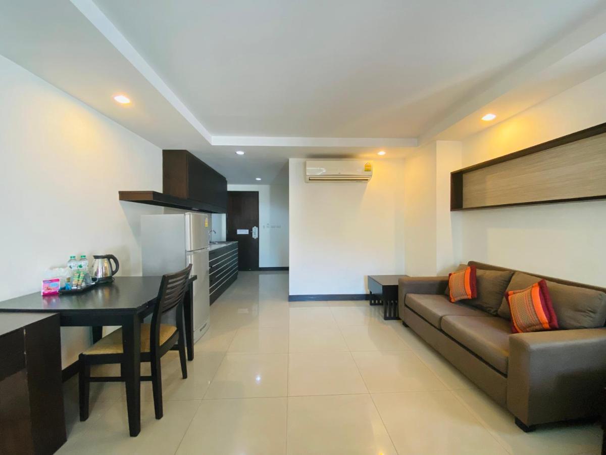 Tycoon Suite By Goad Avadhess Hospitality 1Km Walking Street Pattaya Beach المظهر الخارجي الصورة